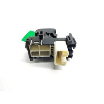 Recambio de mando elevalunas delantero derecho para toyota yaris active referencia OEM IAM 8292B97  