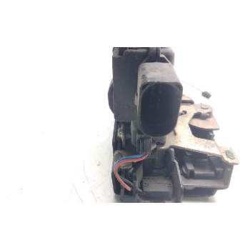 Recambio de cerradura puerta delantera izquierda para volkswagen golf iv berlina (1j1) 1.6 referencia OEM IAM C3B1837D  