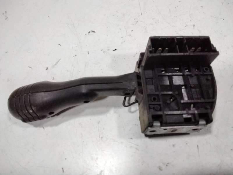 Recambio de mando limpia para renault twingo (co6) 1.2 (c066/67/68) referencia OEM IAM 7700832722  