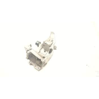 Recambio de soporte alternador para bmw x1 (e84) sdrive 20 d referencia OEM IAM 11167802639-02  