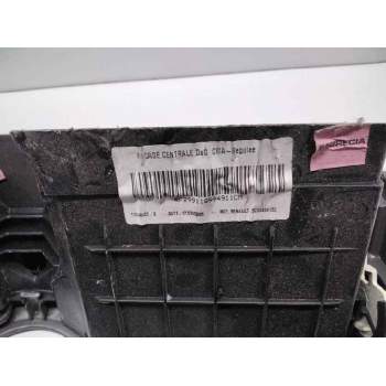 Recambio de consola central para renault scenic ii 1.9 dci diesel referencia OEM IAM 8200494150  