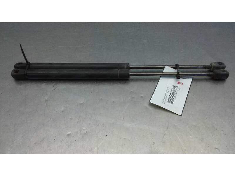 Recambio de amortiguadores maletero / porton para audi a8 (d2) 3.7 quattro referencia OEM IAM   