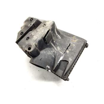 Recambio de caja filtro de aire para volvo s80 berlina d5 executive referencia OEM IAM 6893747  