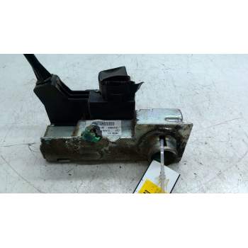 CERRADURA PUERTA DELANTERA DERECHA 2T1AV21812 