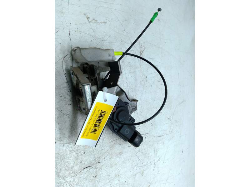 Recambio de cerradura puerta trasera derecha para toyota aygo (_b1_) 1.0 (kgb10_) referencia OEM IAM   