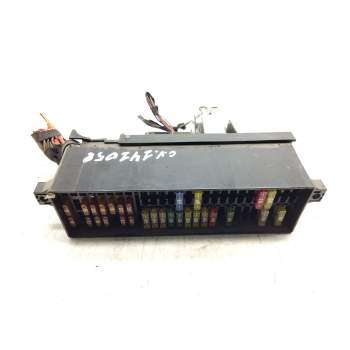 Recambio de caja fusibles para volkswagen tiguan (5n2) t1 bluemotion referencia OEM IAM 1522471833  