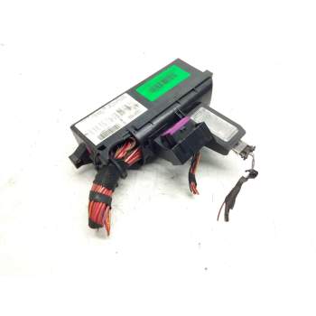 Recambio de caja fusibles para volkswagen tiguan (5n2) t1 bluemotion referencia OEM IAM 1522471833  