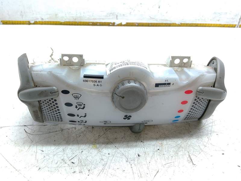 Recambio de mando calefaccion aire acondicionado para toyota aygo (_b1_) 1.0 (kgb10_) referencia OEM IAM 559000H0040  