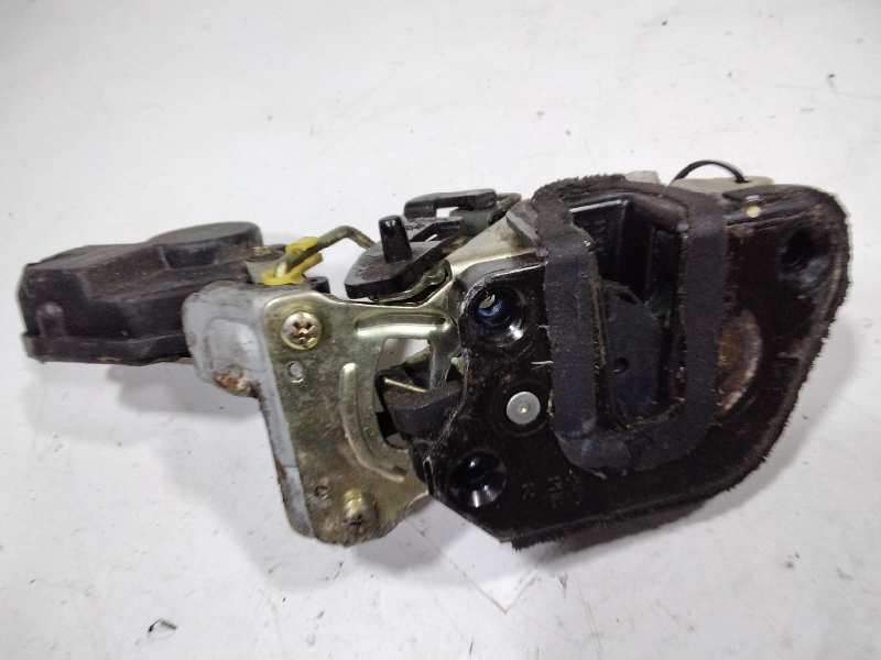 Recambio de cerradura puerta trasera derecha para hyundai trajet (fo) 2.0 crdi gls referencia OEM IAM 814203A000  