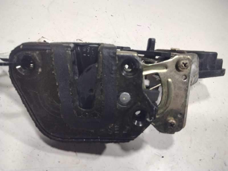 Recambio de cerradura puerta trasera izquierda para hyundai trajet (fo) 2.0 crdi gls referencia OEM IAM 814103A000  
