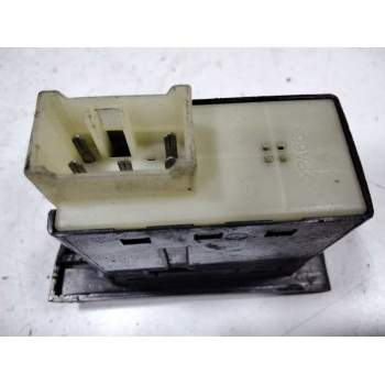 Recambio de mando elevalunas trasero derecho para hyundai trajet (fo) 2.0 crdi gls referencia OEM IAM 935853A100  
