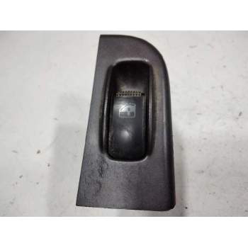 MANDO ELEVALUNAS TRASERO IZQUIERDO 935353A000 