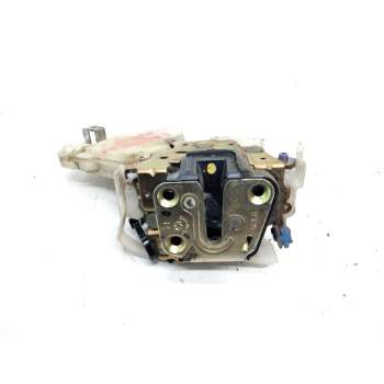 CERRADURA PUERTA DELANTERA DERECHA 80552AA200 