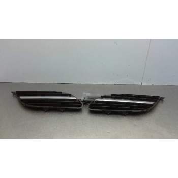 Recambio de rejilla delantera para nissan almera tino (v10m) acenta referencia OEM IAM   