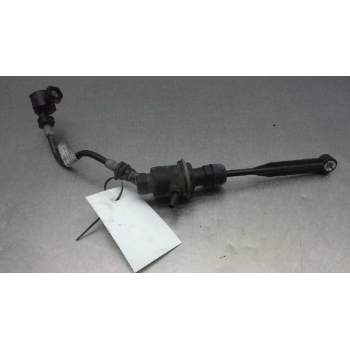 BOMBA EMBRAGUE 8200673232B 