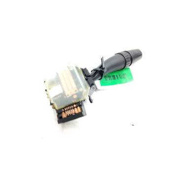 Recambio de mando luces para kia cerato 2.0 ex crdi familiar (5-ptas.) referencia OEM IAM   