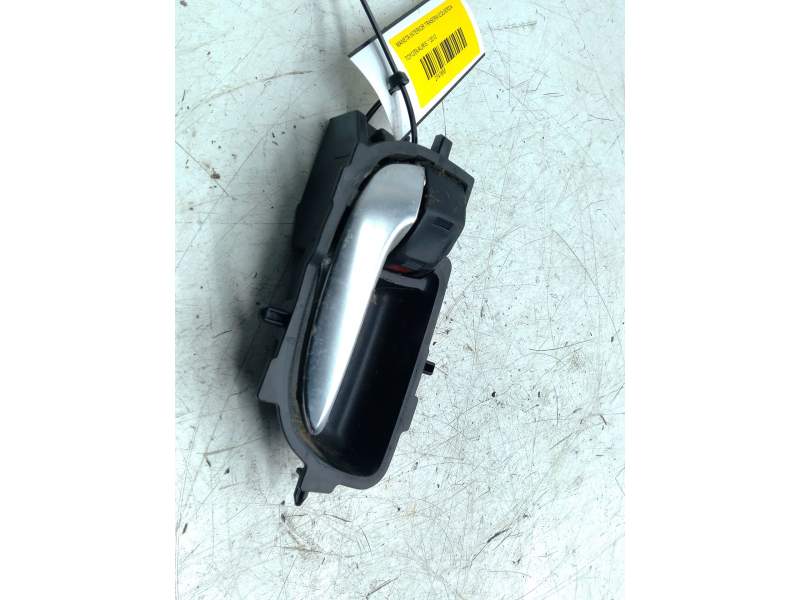 Recambio de maneta interior trasera izquierda para toyota auris referencia OEM IAM 692060D271  