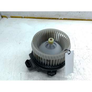 Recambio de motor calefaccion para toyota auris referencia OEM IAM AV2727008085  