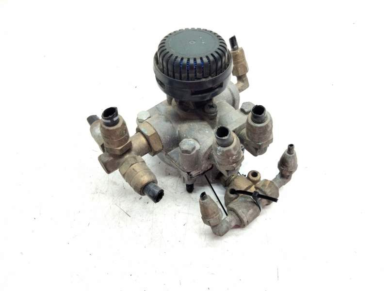 Recambio de valvula aire para scania referencia OEM IAM 1425183  