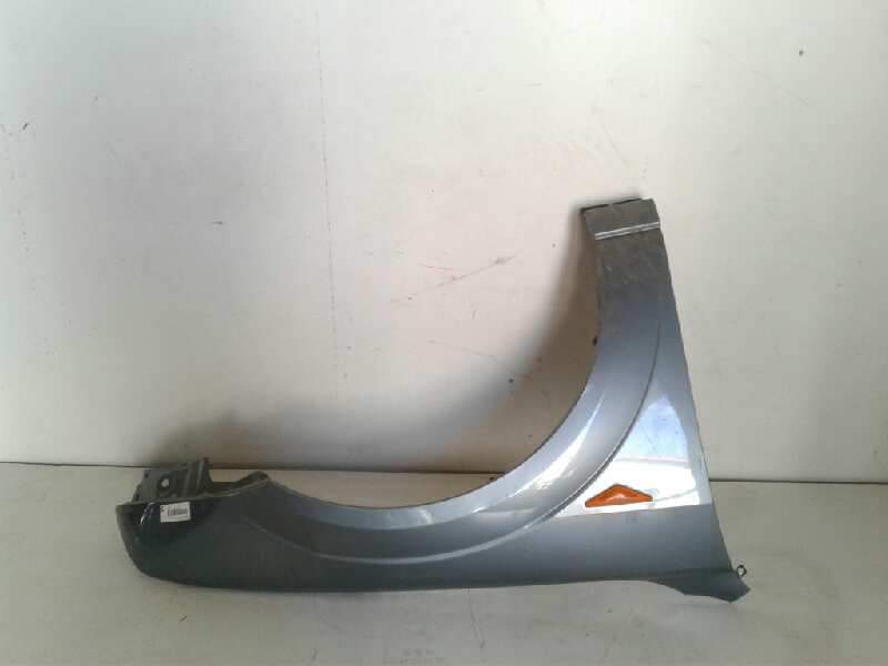 Recambio de aleta delantera derecha para ford mondeo berlina (ge) ghia referencia OEM IAM 1204738  