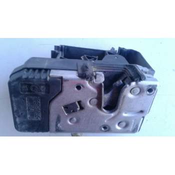 Recambio de cerradura puerta delantera izquierda para opel corsa c blue line referencia OEM IAM 133106  