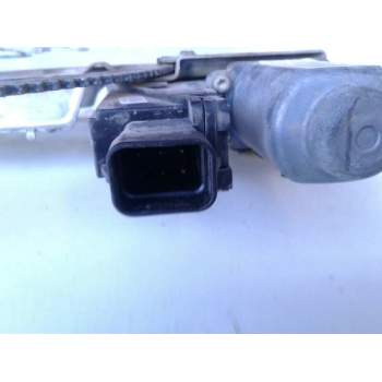 Recambio de elevalunas delantero derecho para opel corsa c blue line referencia OEM IAM 09113360  