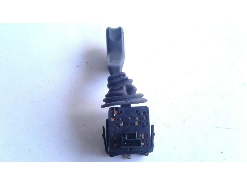 Recambio de mando intermitentes para opel corsa c blue line referencia OEM IAM 09185413 1241210 