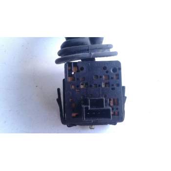 Recambio de mando intermitentes para opel corsa c blue line referencia OEM IAM 09185413 1241210 