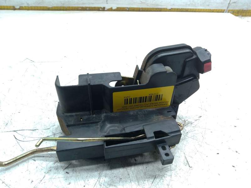 Recambio de cerradura puerta delantera derecha para hyundai matrix (fc) 1.5 crdi vgt referencia OEM IAM 8132017120  