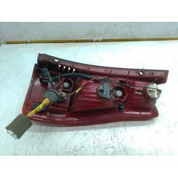 Recambio de piloto trasero izquierdo para hyundai matrix (fc) 1.5 crdi vgt referencia OEM IAM 9240117610  