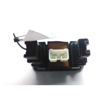 Recambio de mando retrovisor para toyota yaris verso (ncp2/nlp2) 1.5 linea luna referencia OEM IAM 5472A03  