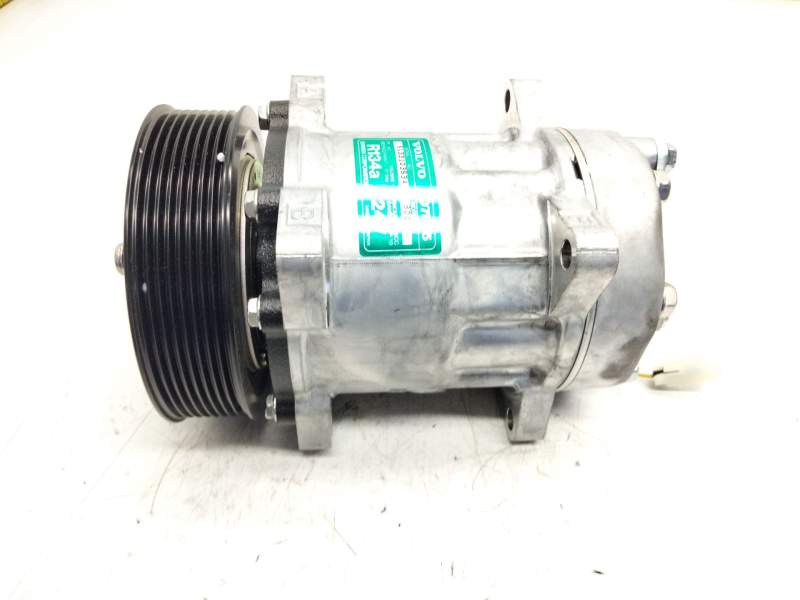 Recambio de compresor aire acondicionado para volvo f 7 intercooler / 162 kw referencia OEM IAM SD7H15  
