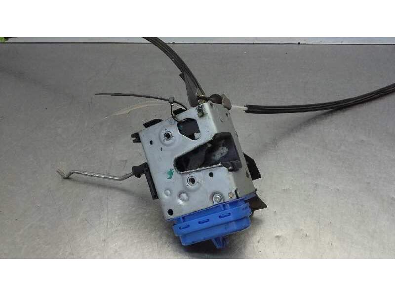 Recambio de cerradura puerta trasera derecha para audi a4 berlina (b5) 1.9 tdi quattro referencia OEM IAM   