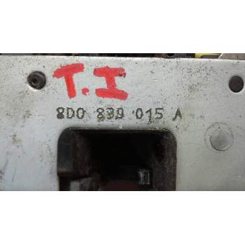 Recambio de cerradura puerta trasera izquierda para audi a4 berlina (b5) 1.9 tdi quattro referencia OEM IAM   