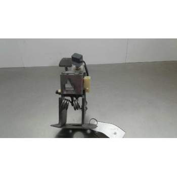Recambio de pedal embrague para hyundai santa fe (sm) 2.0 gls crdi referencia OEM IAM 9384038000  