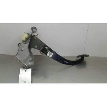 Recambio de pedal embrague para hyundai santa fe (sm) 2.0 gls crdi referencia OEM IAM 9384038000  