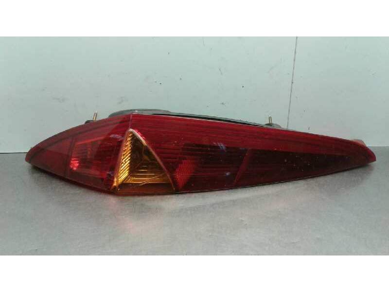 Recambio de piloto trasero izquierdo para fiat punto berlina (188) 1.2 16v sporting referencia OEM IAM   