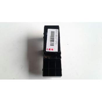 Recambio de mando elevalunas delantero izquierdo para nissan micra v (k14) acenta referencia OEM IAM   