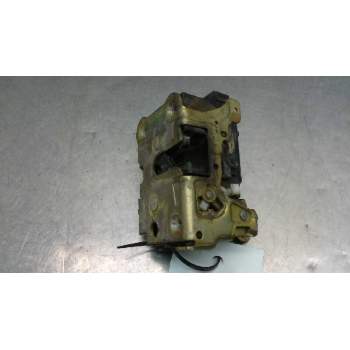 CERRADURA PUERTA DELANTERA DERECHA 7701046800 