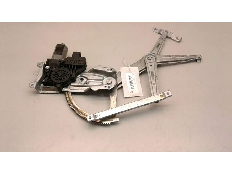 Recambio de elevalunas delantero izquierdo para opel zafira b cosmo referencia OEM IAM 13132434lH  