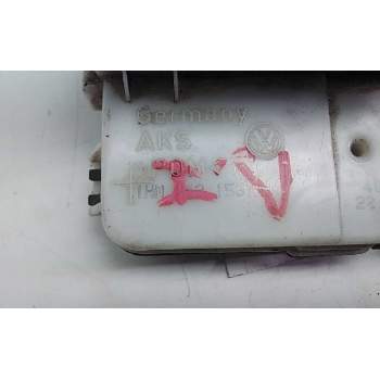 Recambio de cerradura puerta delantera izquierda para volkswagen polo berlina (6n2) trendline referencia OEM IAM 1HM142153  