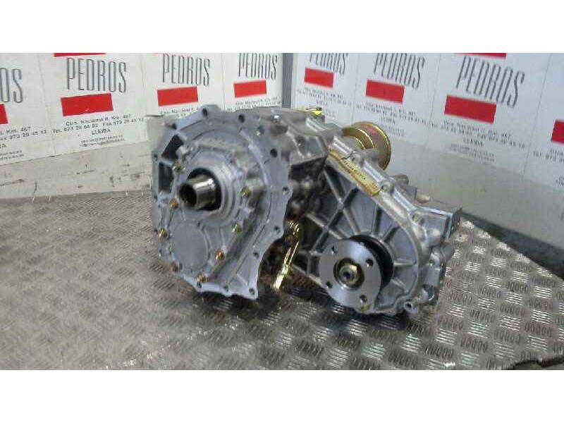 Recambio de caja transfer para nissan terrano (wd21) 2.7 turbodiesel referencia OEM IAM 33100G2313 TD27 33100G2313