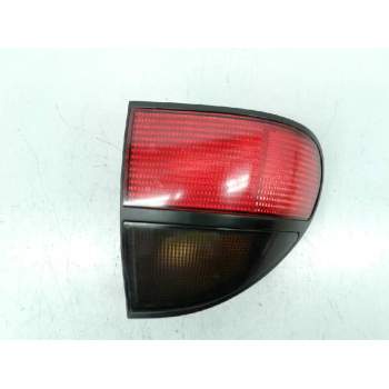 Recambio de piloto trasero izquierdo para renault laguna (b56) 2.2 turbodiesel referencia OEM IAM 7700820052  