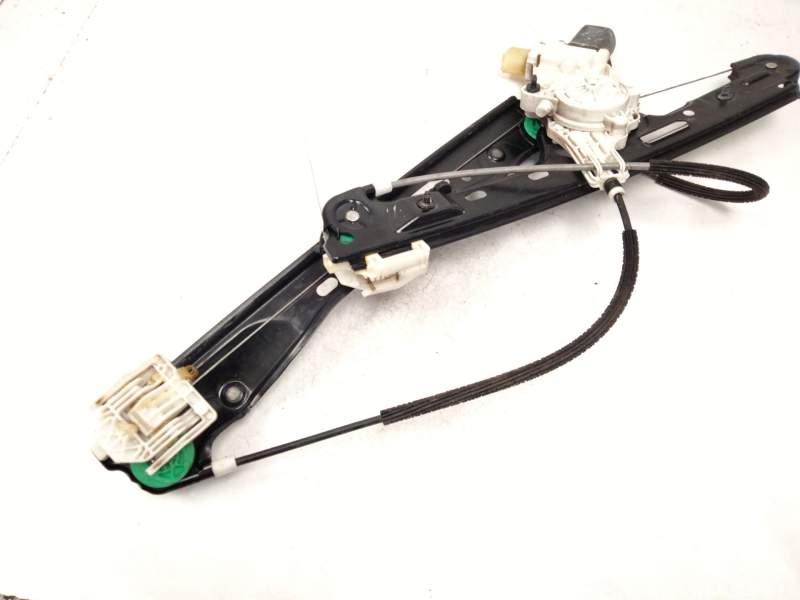 Recambio de elevalunas delantero izquierdo para bmw 1 (e81) 120 i referencia OEM IAM 7057795 7138465 