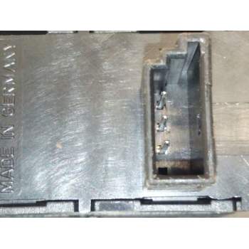 Recambio de mando elevalunas delantero derecho para bmw 1 (e81) 120 i referencia OEM IAM 6935534  