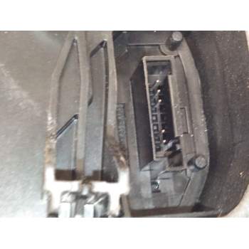 Recambio de cerradura puerta delantera izquierda para bmw 1 (e81) 120 i referencia OEM IAM 7202149  