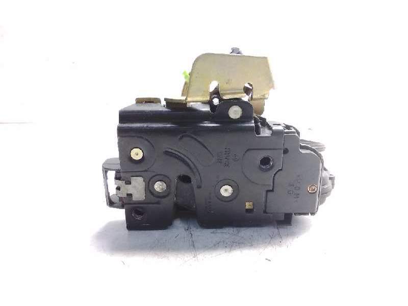 Recambio de cerradura puerta trasera izquierda para audi a6 berlina (4b2) 2.5 tdi referencia OEM IAM   