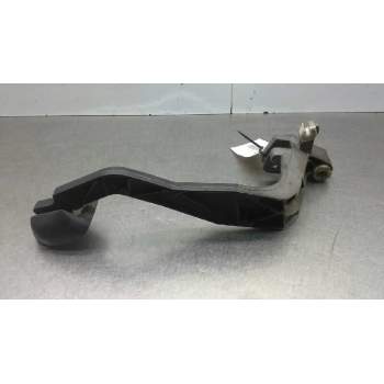 Recambio de pedal embrague para audi a6 berlina (4b2) 2.5 tdi referencia OEM IAM 8D1721316G  