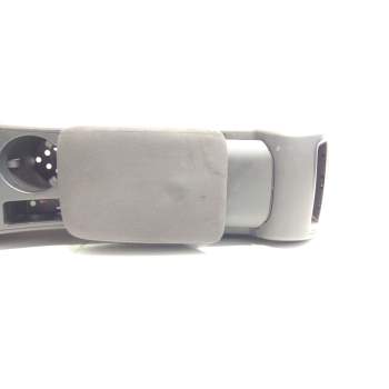 Recambio de reposabrazos para audi a4 berlina (8e) 2.0 tdi quattro (dpf) (103kw) referencia OEM IAM 8K0864981F  