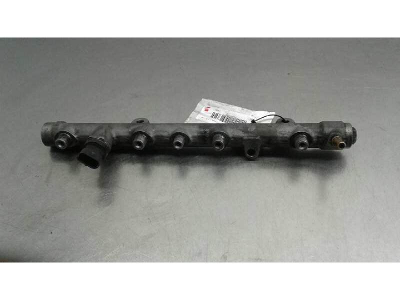 Recambio de rampa inyectora para renault megane ii berlina 5p 1.9 dci diesel referencia OEM IAM 0445214115  